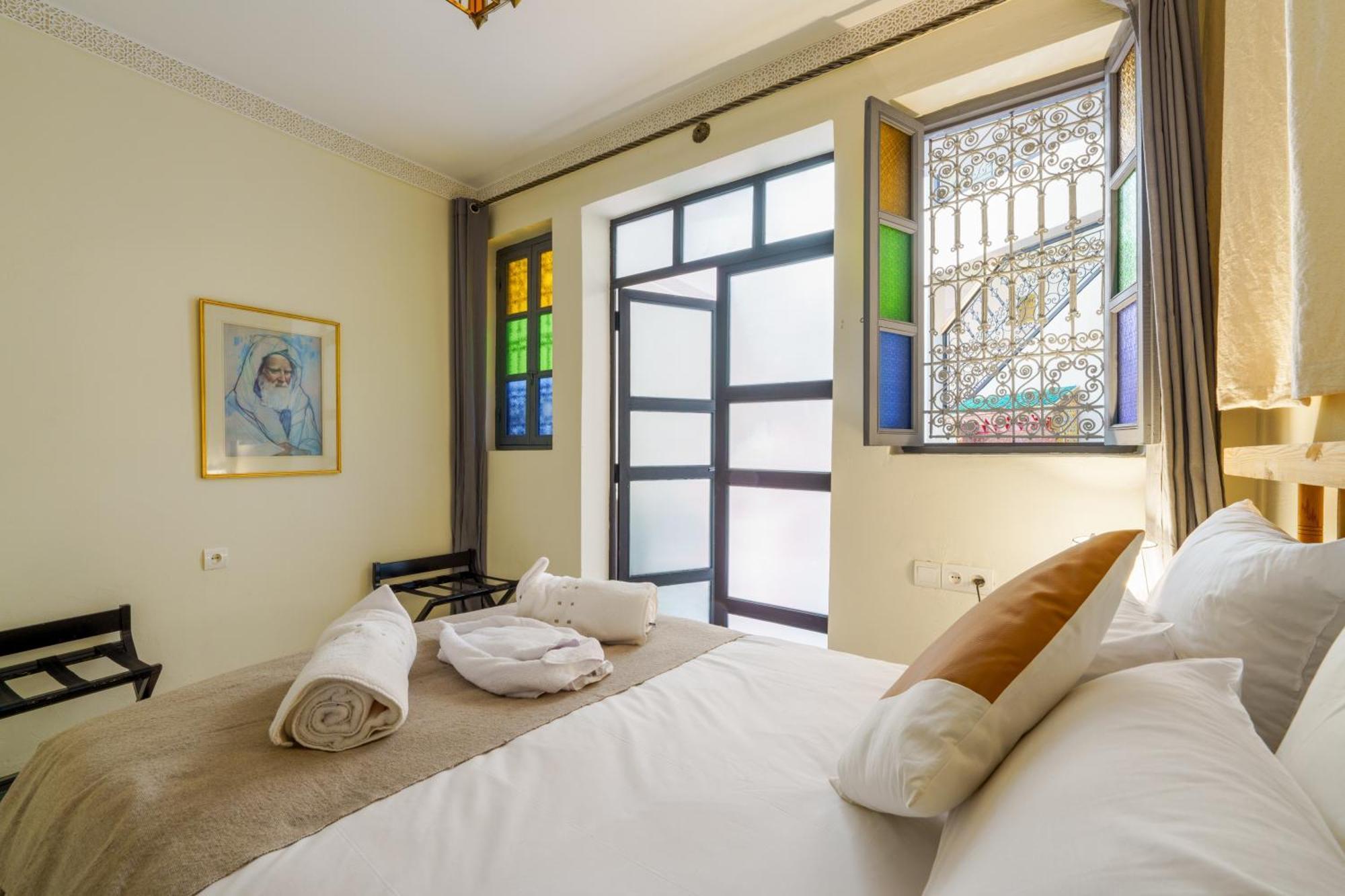 Riad 4 Chambres - Piscine & Petit Dejeuner Gratuit - Wifi Fibre Optique Маракеш Екстериор снимка