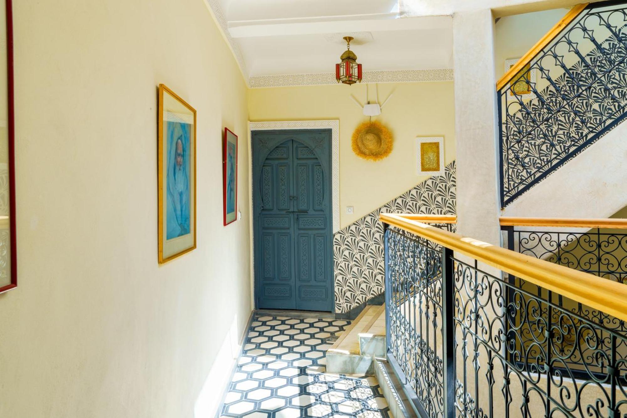 Riad 4 Chambres - Piscine & Petit Dejeuner Gratuit - Wifi Fibre Optique Маракеш Екстериор снимка